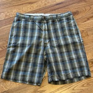 Nautica Plaid Men’s Shorts size 34